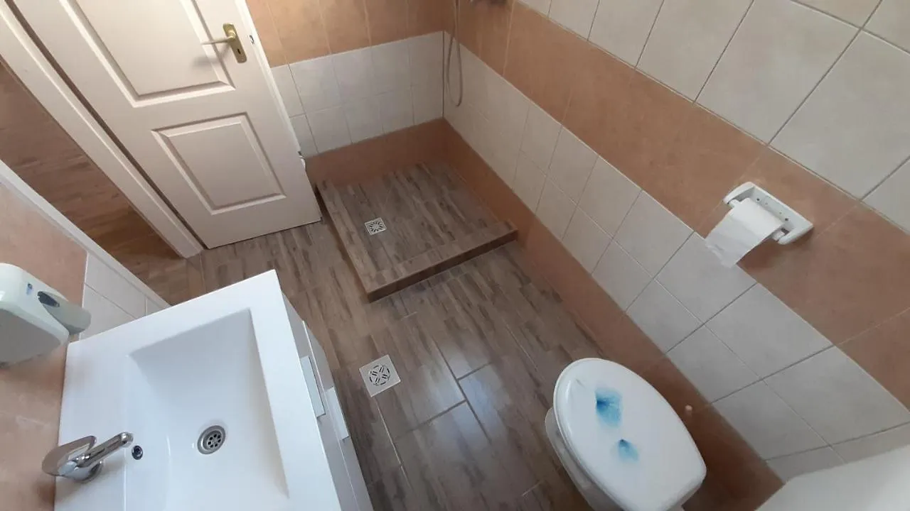 Alom Apartman Hajdúszoboszló Apartament
